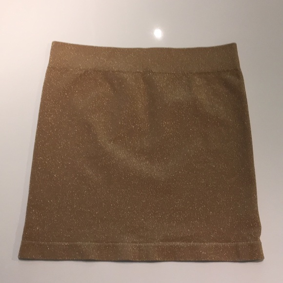 No Boundaries Skirt - Picture 2 of 5